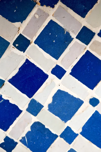 Linha em marroquino áfrica azulejo velho e abst cerâmica piso colorido — Fotografia de Stock