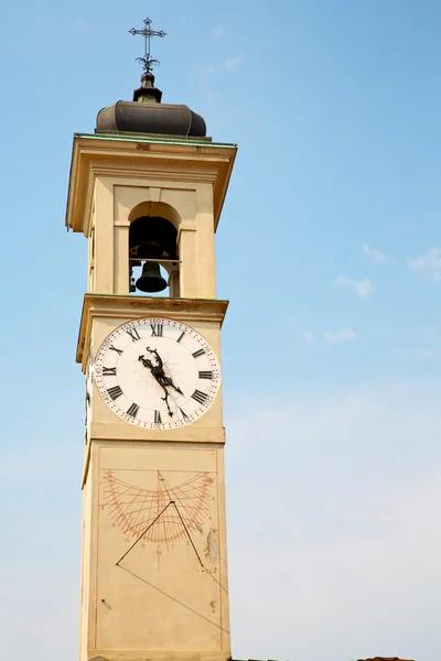 Clock tower in italy   stone and bell — Stock Photo, Image