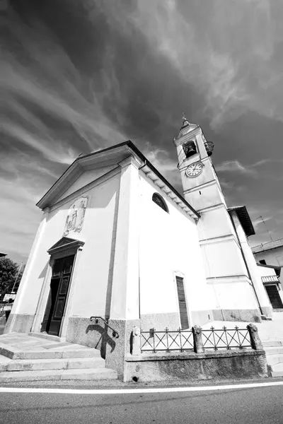 Arquitetura antiga medieval em itália europa milan religião a — Fotografia de Stock