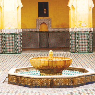 Fas Afrika eski antika inşaat mousque dostum çeşme