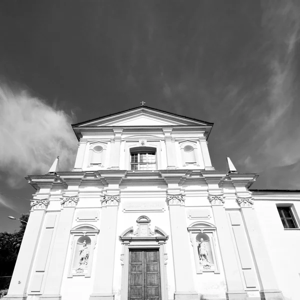 Arquitetura antiga medieval em itália europa milan religião a — Fotografia de Stock