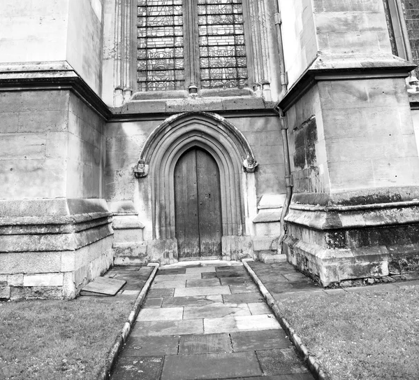 Abbaye weinstmister à Londres ancienne porte de l'église et marbre antique — Photo