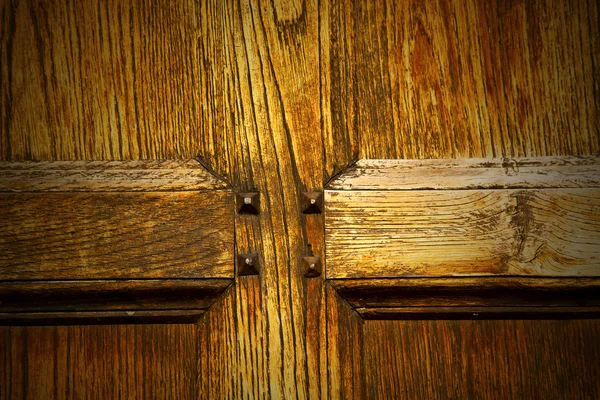 Brebbia abstracto oxidado puerta curch cerrado madera italia —  Fotos de Stock