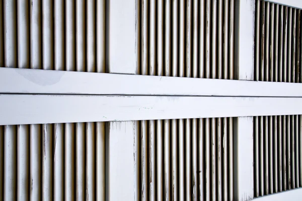 Ventana de madera veneciano ciego el besnate —  Fotos de Stock