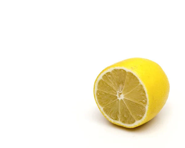 흰색 바탕에 레몬 — 스톡 사진
