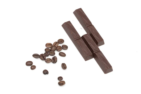 Choklad på den vita bakgrunden — Stockfoto