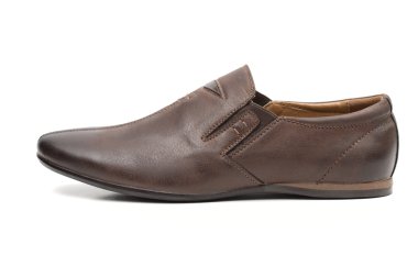 Beyaz arkaplanda ayakkabılar