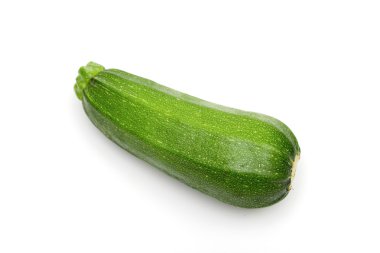 Beyaz arka planda sebzeler