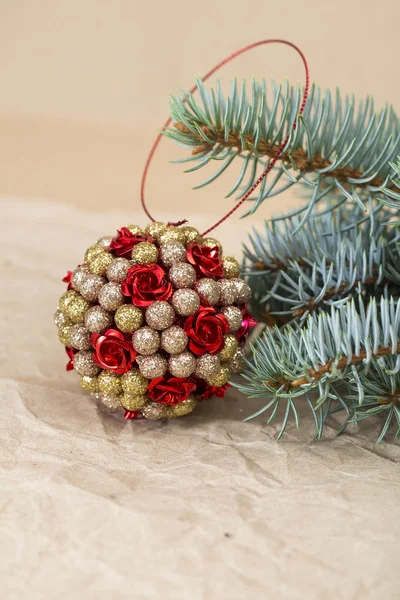 Árbol de Navidad en el fondo blanco —  Fotos de Stock