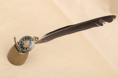 Beyaz arkaplanda saat