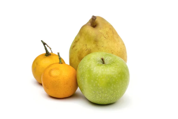 Fruit on the white background — Stock Photo, Image