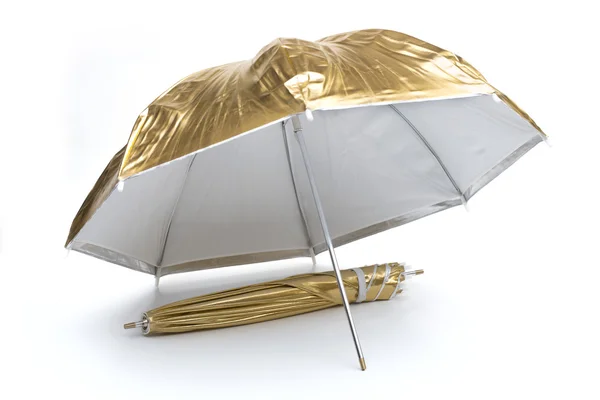 Beyaz arkaplanda şemsiye — Stok fotoğraf