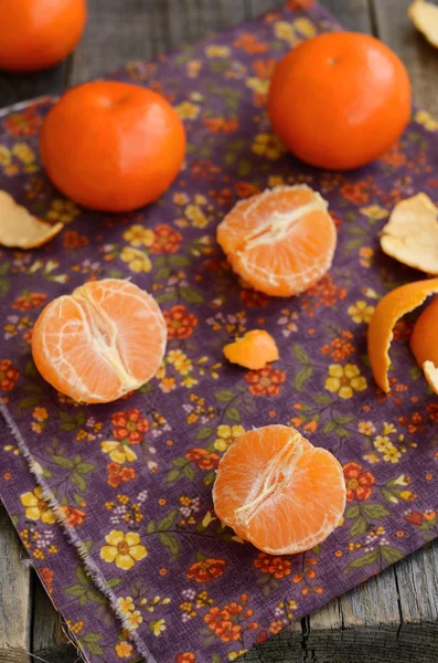 Clous de girofle mandarine mûres et juteuses — Photo