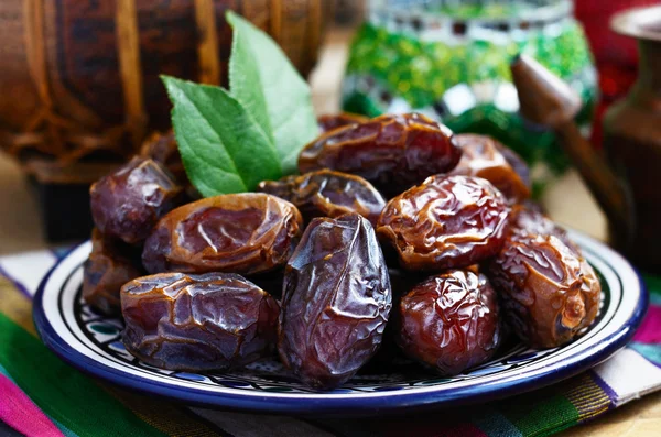 Dried dates in oriental style — Stock Photo, Image