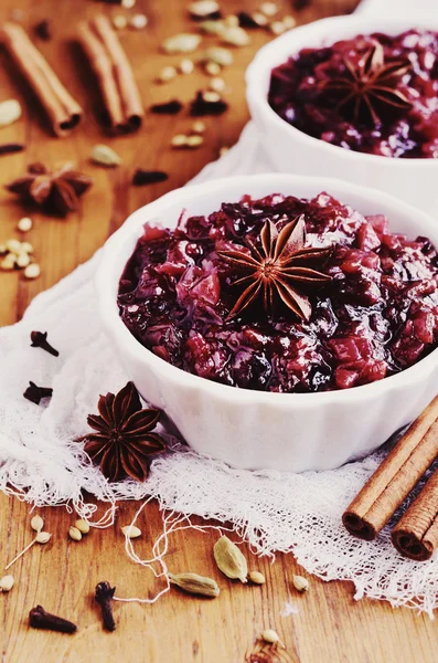 Homemade plum chutney and spices — Stock Photo, Image