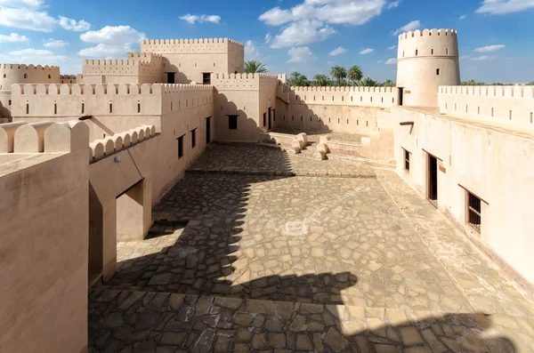 Jalan Bani Bu Hassan Fort — Fotografia de Stock