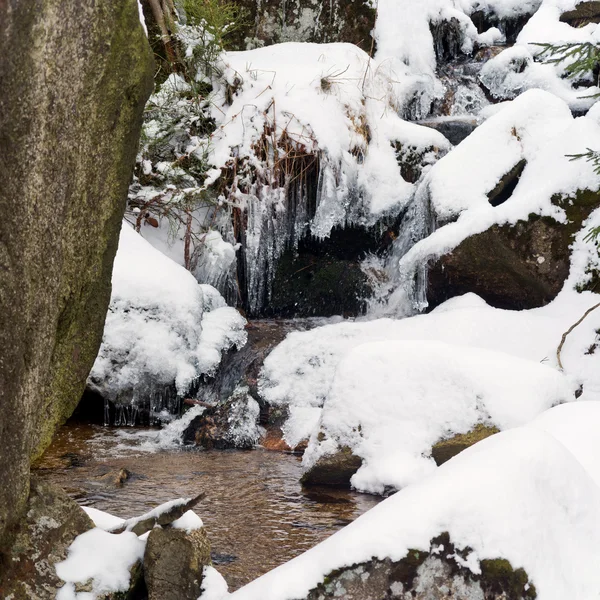 Winterliche Berglandschaft — Stockfoto