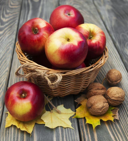 Manzanas rojas — Foto de Stock