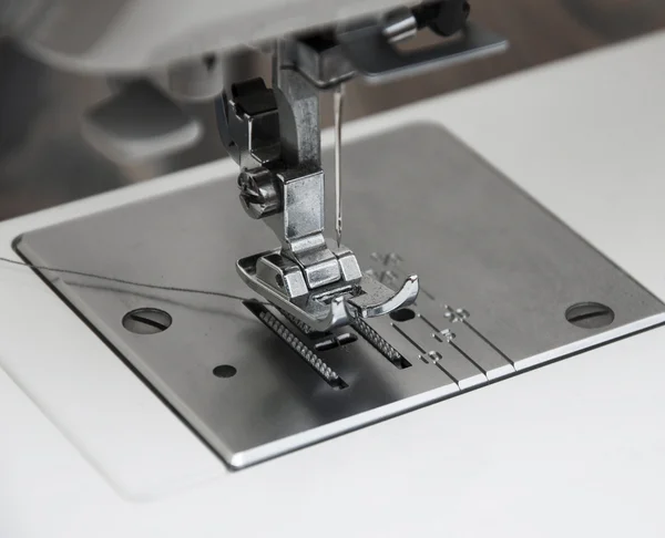 Máquina de coser detalle —  Fotos de Stock