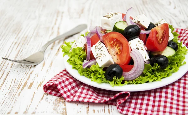 Färsk grekisk sallad — Stockfoto