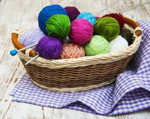 Pinces de laine de couleur — Photo