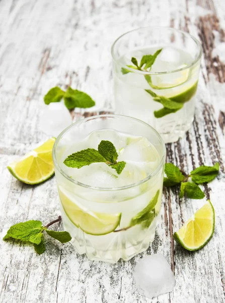 Zimny świeży lemoniada napój — Zdjęcie stockowe
