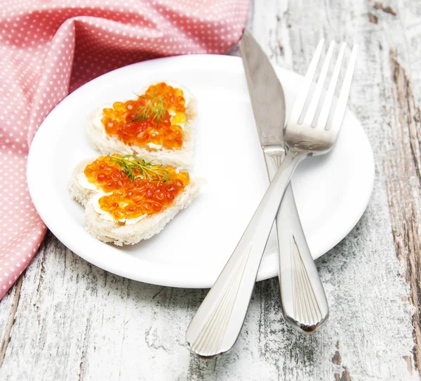 Sandwich with red caviar — Stock Photo, Image