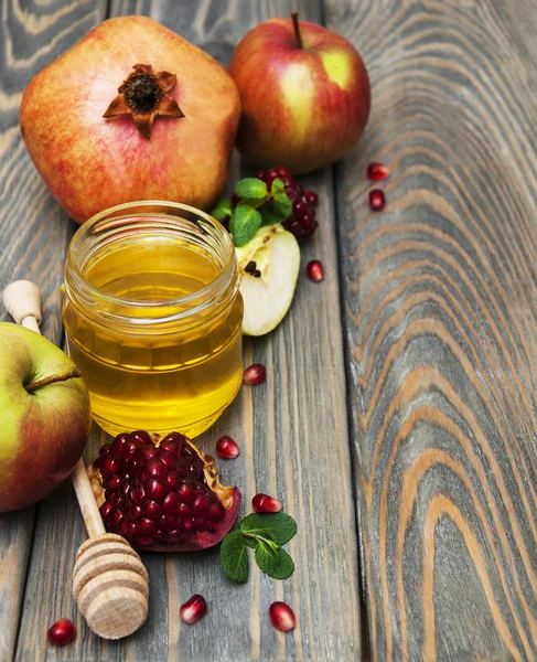 Canım elma ve nar — Stok fotoğraf