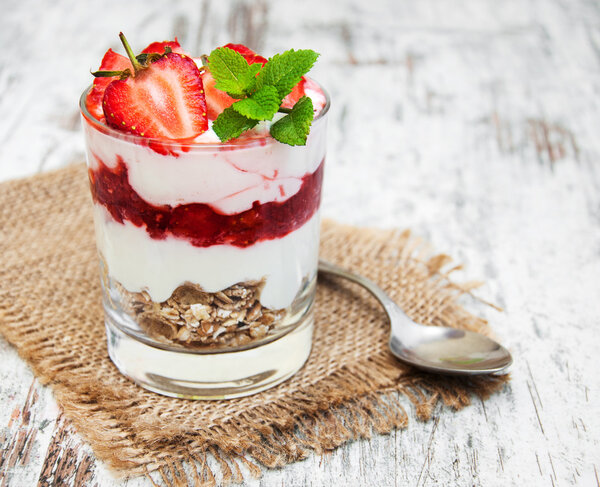 strawberry yogurt with muesli
