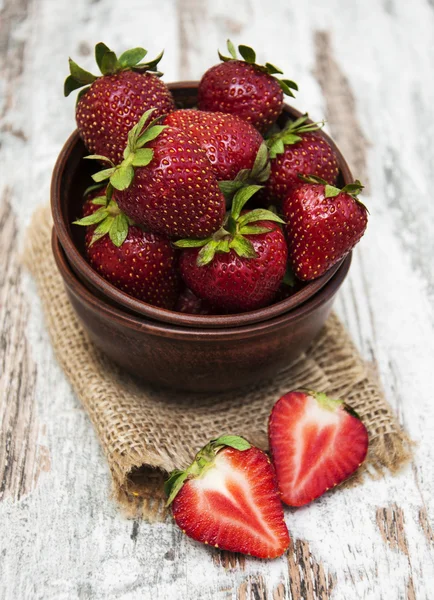 Bowl with strawberries — Stock Photo, Image