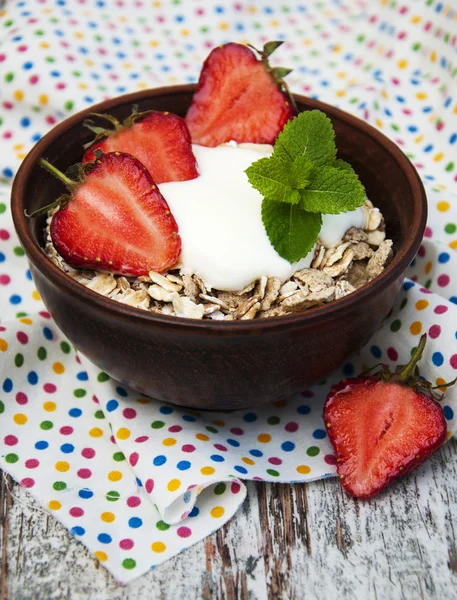 Muesli con fresas — Foto de Stock