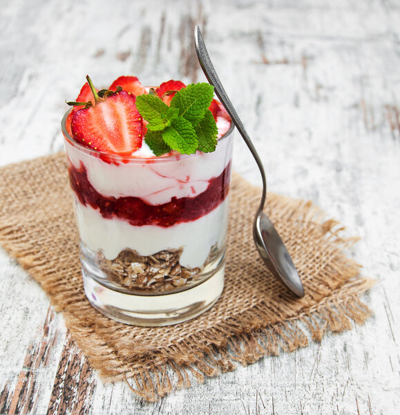 strawberry yogurt with muesli