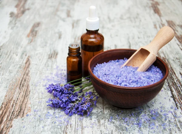 Lavender and salt — Stock Photo, Image
