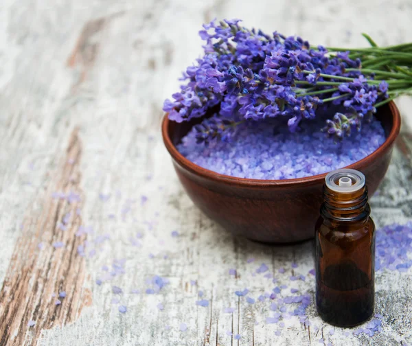 Lavender and salt — Stock Photo, Image