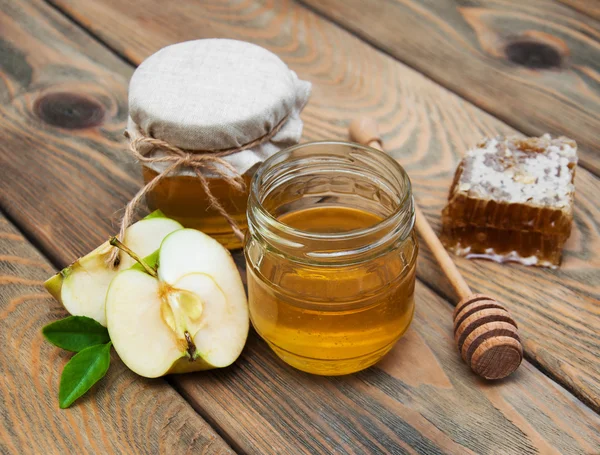 Honung och äpple — Stockfoto