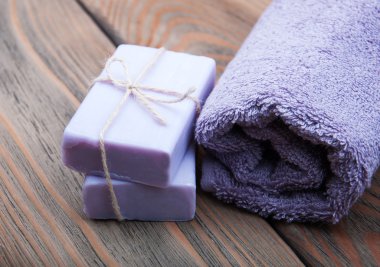 El yapımı lavanta sabun