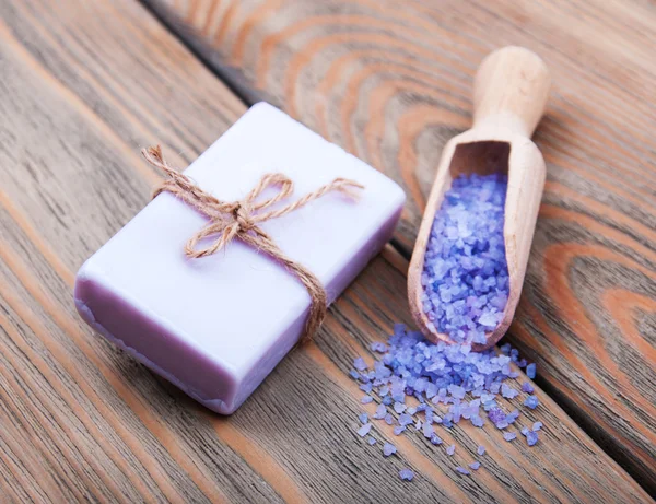 Lavendel handgemaakte zeep — Stockfoto