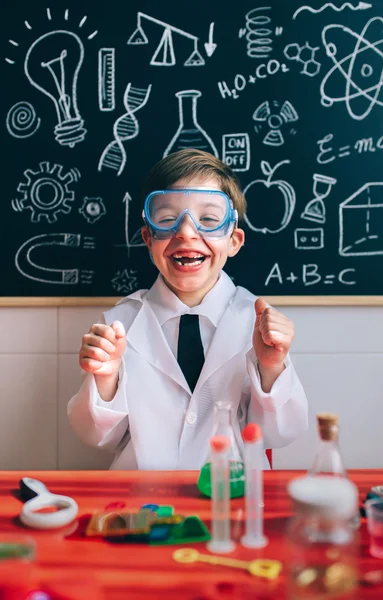 Kid scientist Stock Photos, Royalty Free Kid scientist Images |  Depositphotos