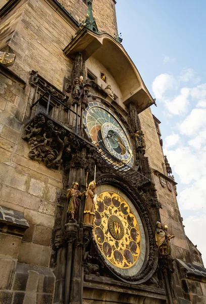 Astronomische klok op oude stadhuis in Praag — Stockfoto