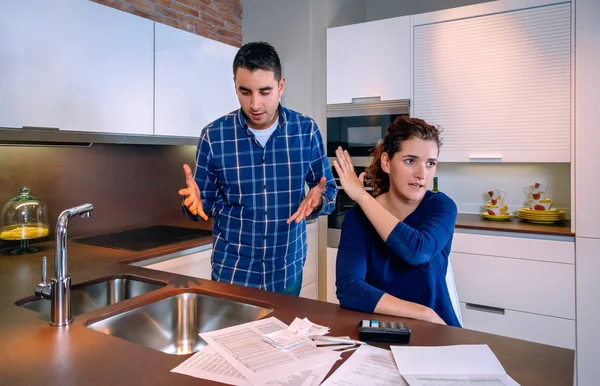 Husband trying to reconcile with angry wife after a quarrel — Stock Photo, Image