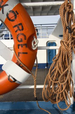 Gemi üzerinde hayat kemer