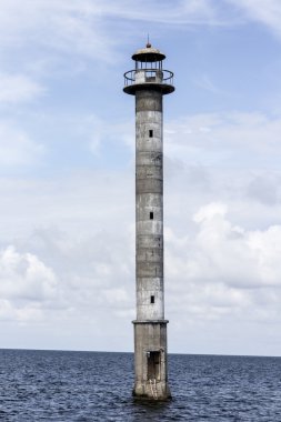 Kiipsaare deniz feneri Baltık Denizi, Saaremaa, Estonya.
