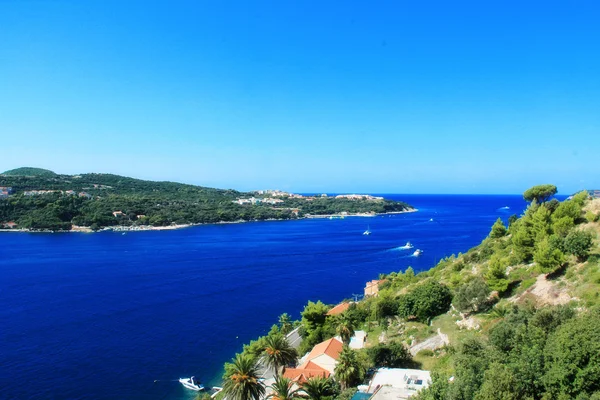Città croata Dubrovnik vista sul mare Adriatico — Foto Stock