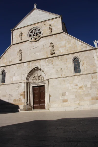 Zadar grande arquitetura histórica na Croácia — Fotografia de Stock