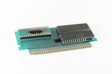 8 bit retro oyun konsolu elektronik çip ile transistör
