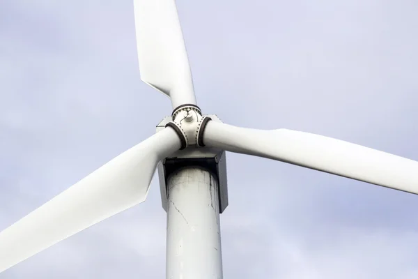 Alternativ energi wind turbine roterande — Stockfoto