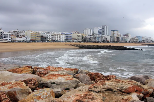 Océano Atlántico en Quarteira — Foto de Stock