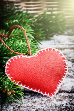 Noel ortamda Vintage kırmızı kalp