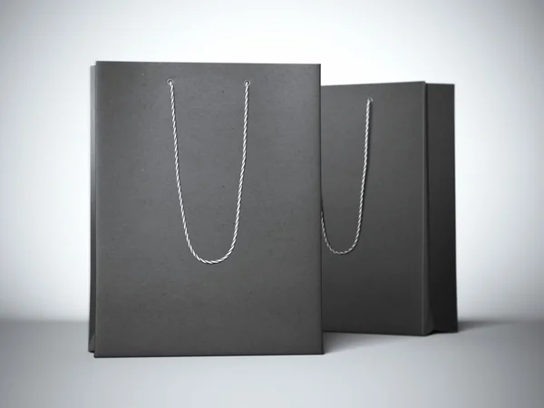 Twee lege zwarte tassen — Stockfoto