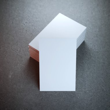 Kartvizit Beton üzerinde 